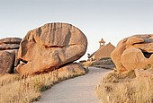 Cte de Granite Rose, Ploumanac'h la rocher  la tte de mort 